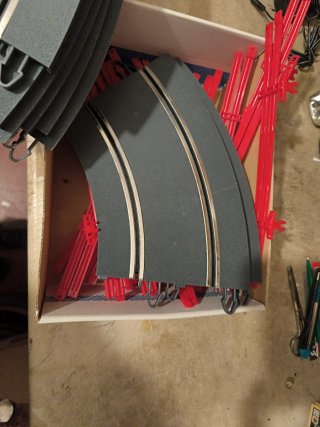 8 Curvas Scalextric + 8 Vallas Rojas
