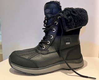 Botas Nieve UGG Adirondack Talla 39.5 Negro/Gris