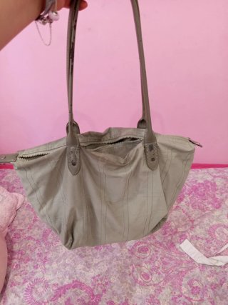 Bolso de mano beige y verde Oliva
