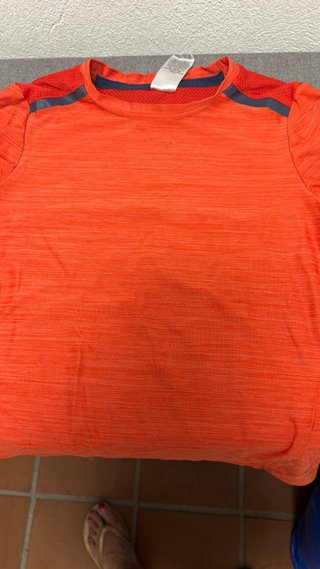 Camiseta naranja Decathlon niño 6 años