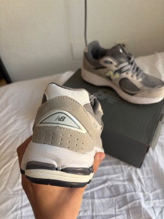 Zapatillas New Balance 2002r Talla 38