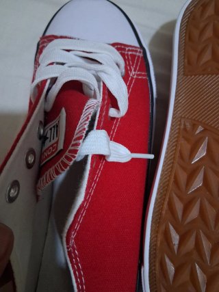 Bambas rojas talla 39