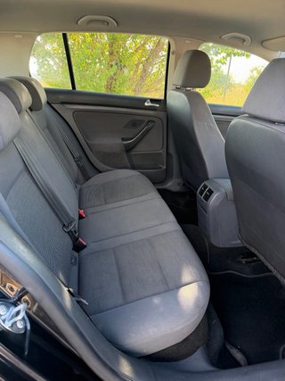Volkswagen Golf 1.6 gasolina