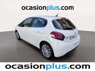 Peugeot 208 1.2 PureTech Allure 60 kW (82 CV)