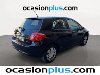Toyota Auris 1.4 D-4D Auris 66 kW (90 CV)