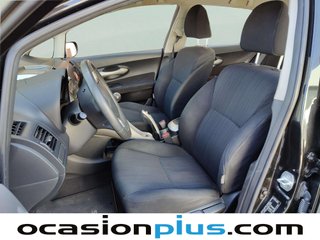 Toyota Auris 1.4 D-4D Auris 66 kW (90 CV)