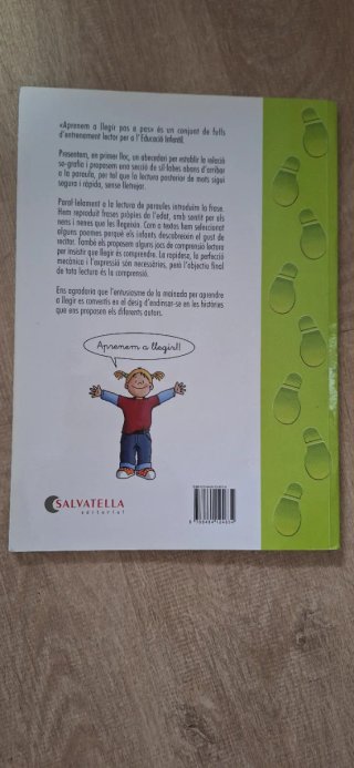 Libro para aprender a leer catalán.