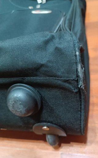 Maleta Benzi con ruedas gris