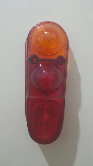 Tulipa trasera izquierda Renault 4 Furgoneta Yorka