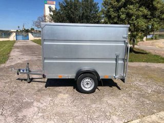 Remolque caja cerrada 1 eje