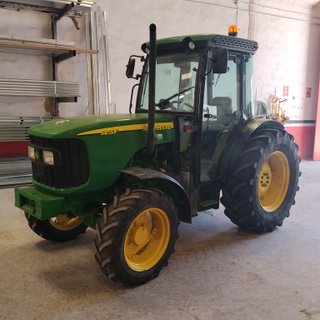 Tractor John Deere 5615F