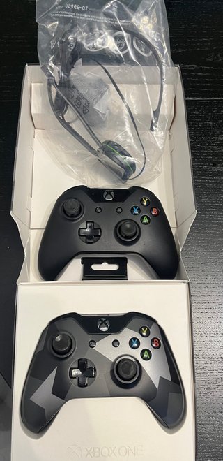 Lote Mandos y Auricular Xbox One