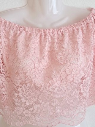 Top rosa in pizzo