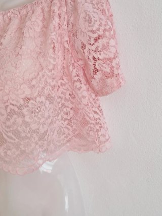 Top rosa in pizzo