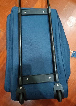 Bolso de viaje con ruedas azul