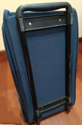 Bolso de viaje con ruedas azul