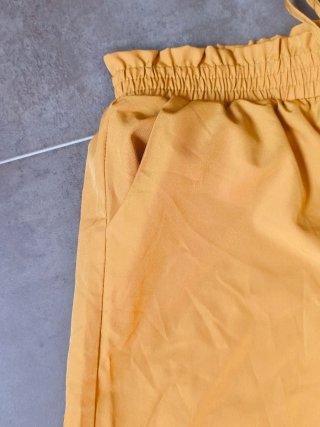 Pantalón ancho mujer talla XXL. COLOR MOSTAZA