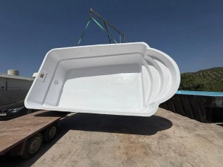 Piscina de poliester  blanca 6x3