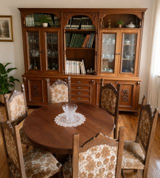 Sala da pranzo vintage in legno