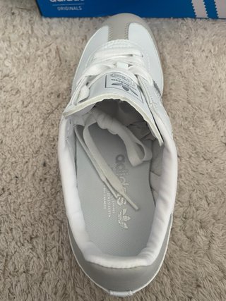Adidas Samba Gris y Blanco Talla 38 EU