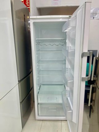 Solo Nevera Teka  blanca 6 meses garantia