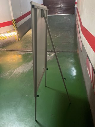 Pizarra Rocada Blanca Como Nueva,3 patas abatibles