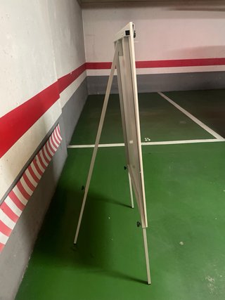 Pizarra Rocada Blanca Como Nueva,3 patas abatibles