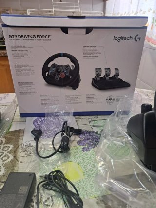 Volante Logitech G29 para PS5, PS4 y PC
