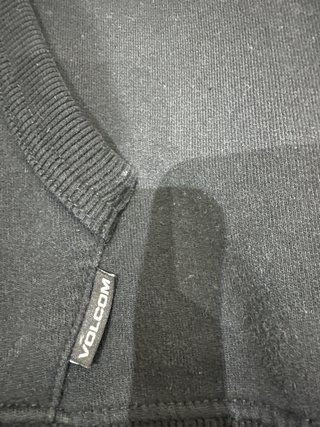 Sudadera Volcom Negra y Gris