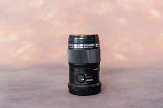 Olympus M.Zuiko ED 60mm f2.8 Macro + Parasol
