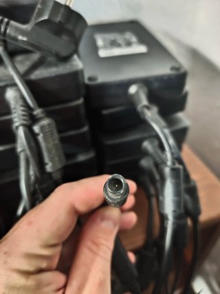 Cargador Dell 240W 19.5V