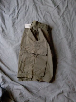 Pantalón corto  hombre verde militar