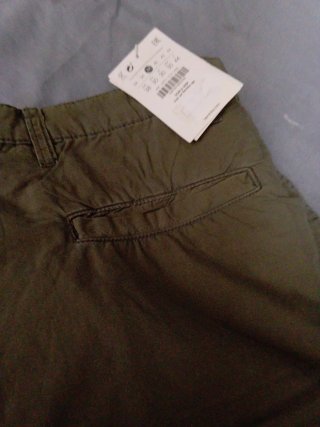 Pantalón corto  hombre verde militar