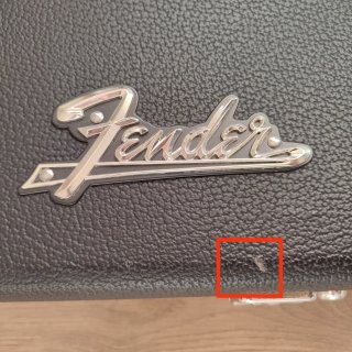Bajo Cort GB54 JJ con Estuche Fender
