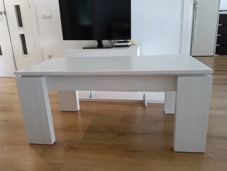Set salón IKEA: mesa elevable + mueble + balda