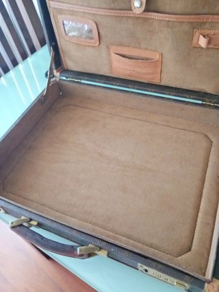 Maletín Louis Vuitton Marrón y Dorado