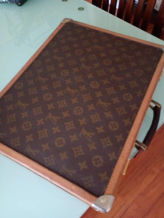 Maletín Louis Vuitton Marrón y Dorado