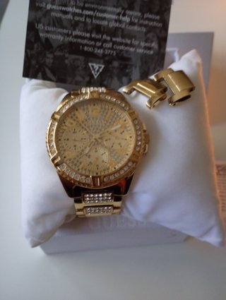 Reloj Guess Dorado Nuevo Sin Estrenar