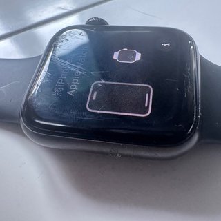 Apple Watch SE 2020 GPS 40mm 94% Batteria + Carica