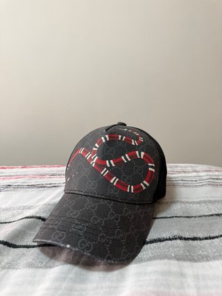 Gorra Gucci Serpiente Negra y Roja