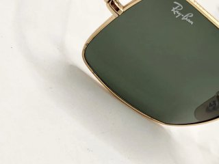 Gafas de sol Ray-Ban Square doradas y verdes
