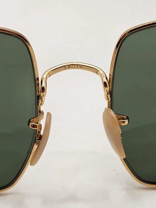 Gafas de sol Ray-Ban Square doradas y verdes