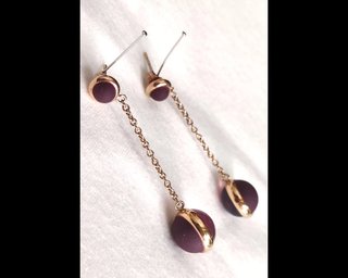 Orecchini Breil pendenti sfera viola