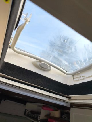 Ford E-Transit 2011