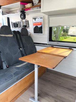 Ford E-Transit 2011