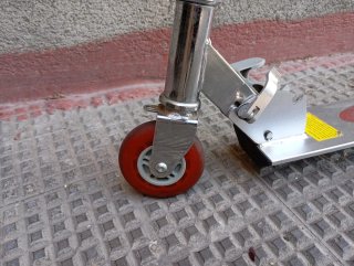 Patinete Scooter plegable clásico – Ruedas rojas