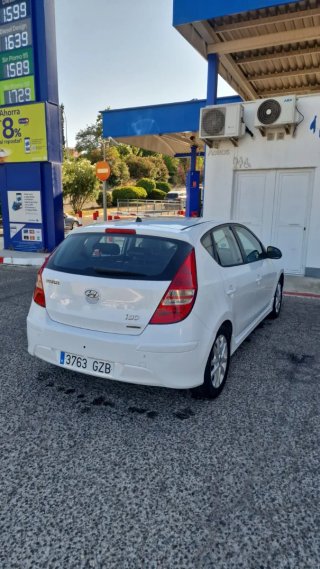 Hyundai i30 2010