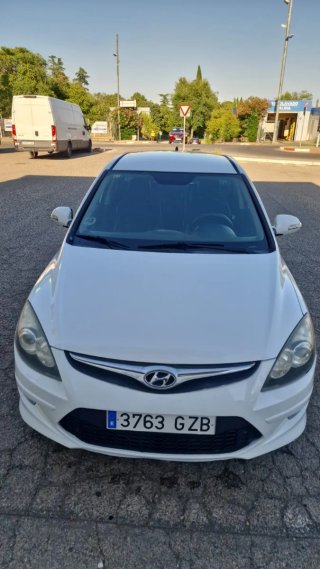 Hyundai i30 2010