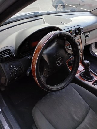 Mercedes-Benz Clase C 2003