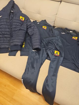 Ropa Anguera como nueva Talla M